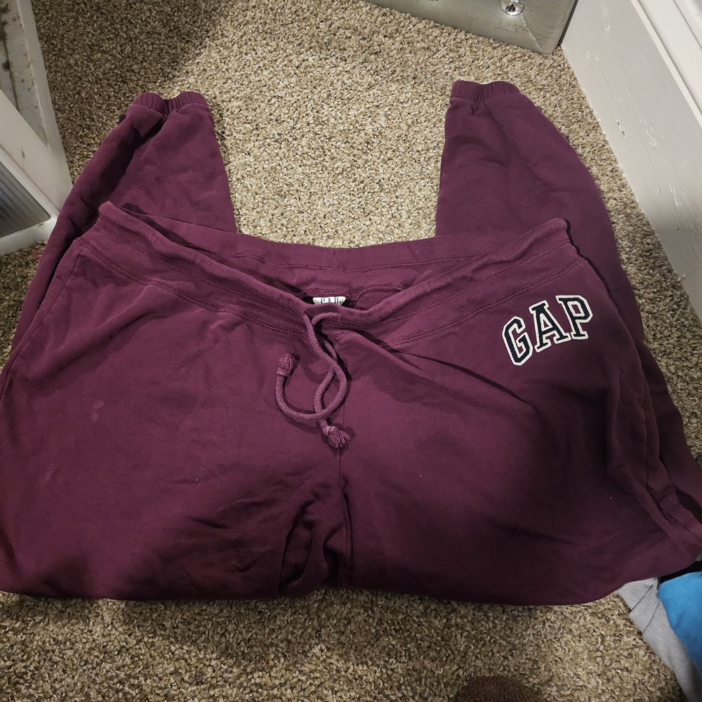 GAP Plus Size Burgundy Joggers